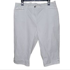 Ruby Rd. White Capris